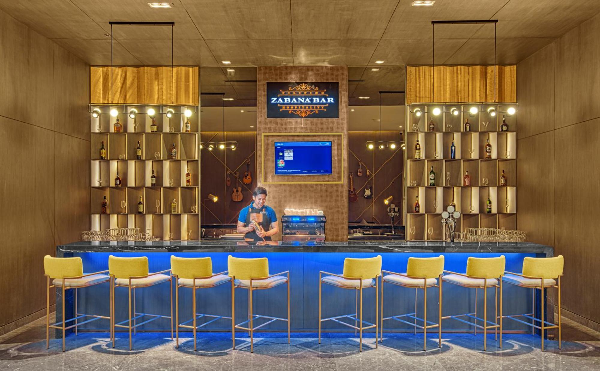 Belmont Hotel Mactan Lapu-Lapu City Exteriör bild